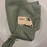 Bordkort med graveret navn | Tuk Tuk | Flere varianter